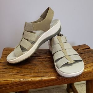 Cloudstepper Sandles